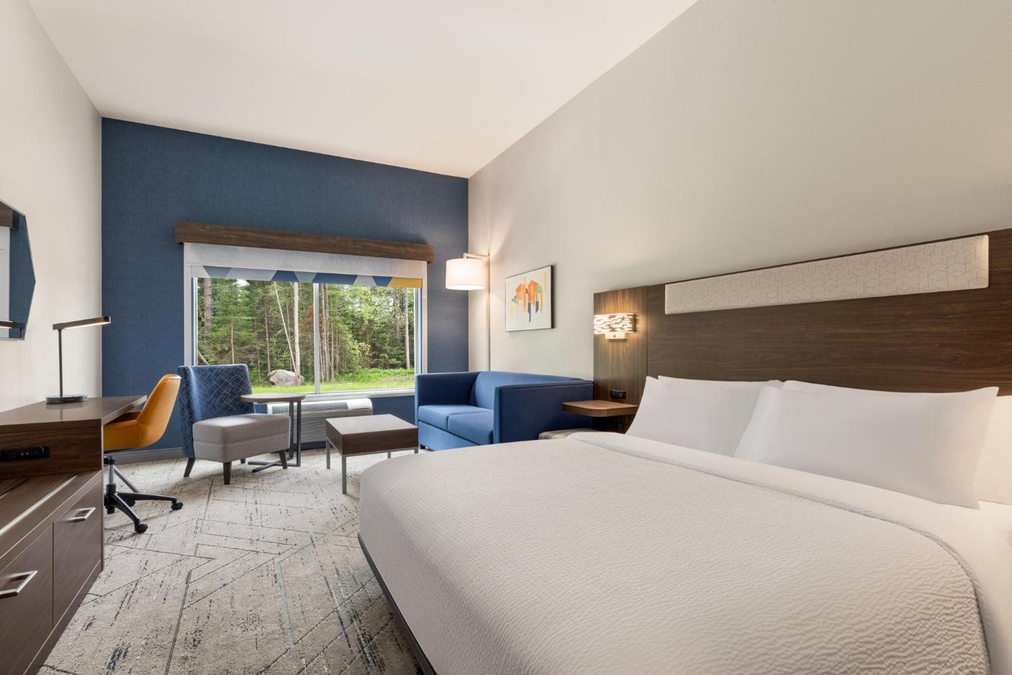 Holiday Inn Express & Suites Rhinelander By Ihg Esterno foto