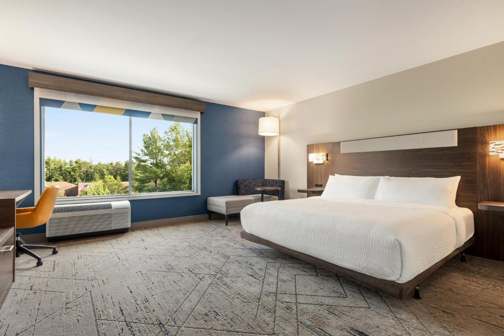 Holiday Inn Express & Suites Rhinelander By Ihg Esterno foto